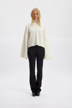 Load image into Gallery viewer, Risane high neck wool pullover
