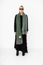 Load image into Gallery viewer, Andvari Scarf - Ombre Green
