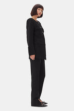 Load image into Gallery viewer, Light Twill Suiting Fitted Blazer
