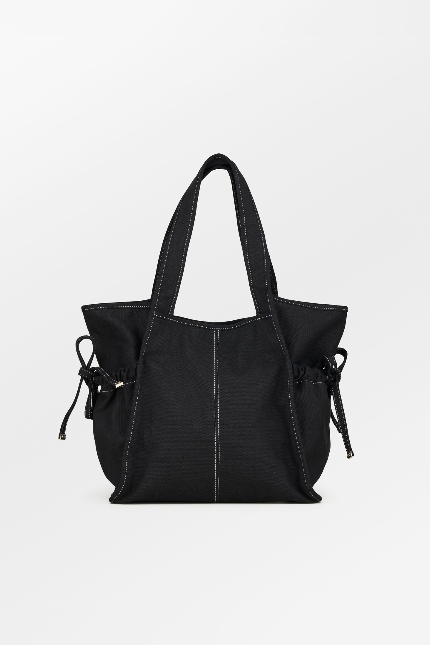 Canvas Laurel Bag