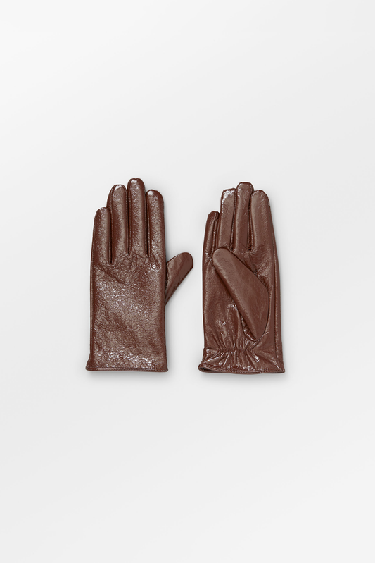 Cracked Leather Gloves