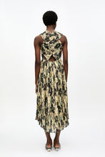 Load image into Gallery viewer, Printed Pleats Smock Midi Straps Dress
