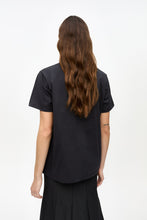 Load image into Gallery viewer, BLACK BASIC JERSEY GREEN CHERRY RELAXED T-SHIRT
