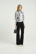 Load image into Gallery viewer, AronaGZ P blouse
