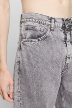 Load image into Gallery viewer, Criss jeans
