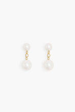 Load image into Gallery viewer, Odile Pearl Earrings
