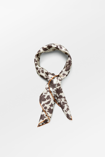 Wilda Sia Scarf