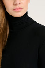 Load image into Gallery viewer, Ninia wool rollneck
