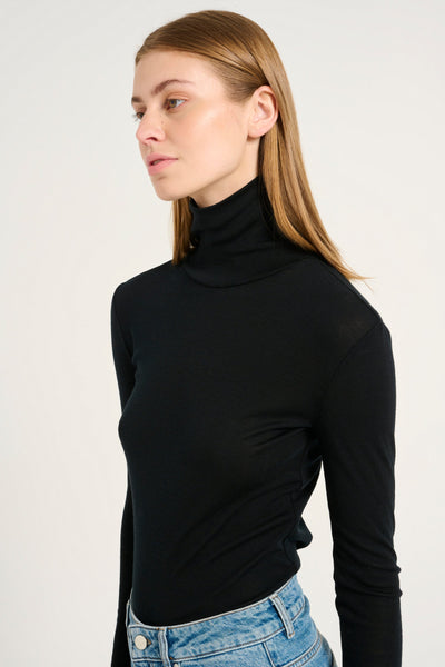 Ninia wool rollneck