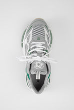 Load image into Gallery viewer, Marathon Neo Runner - White/Green
