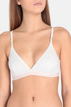 Load image into Gallery viewer, Ivy chatting - Soft Cup Triangle Bra
